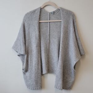 True Craft Heather Gray Women's Knit Poncho